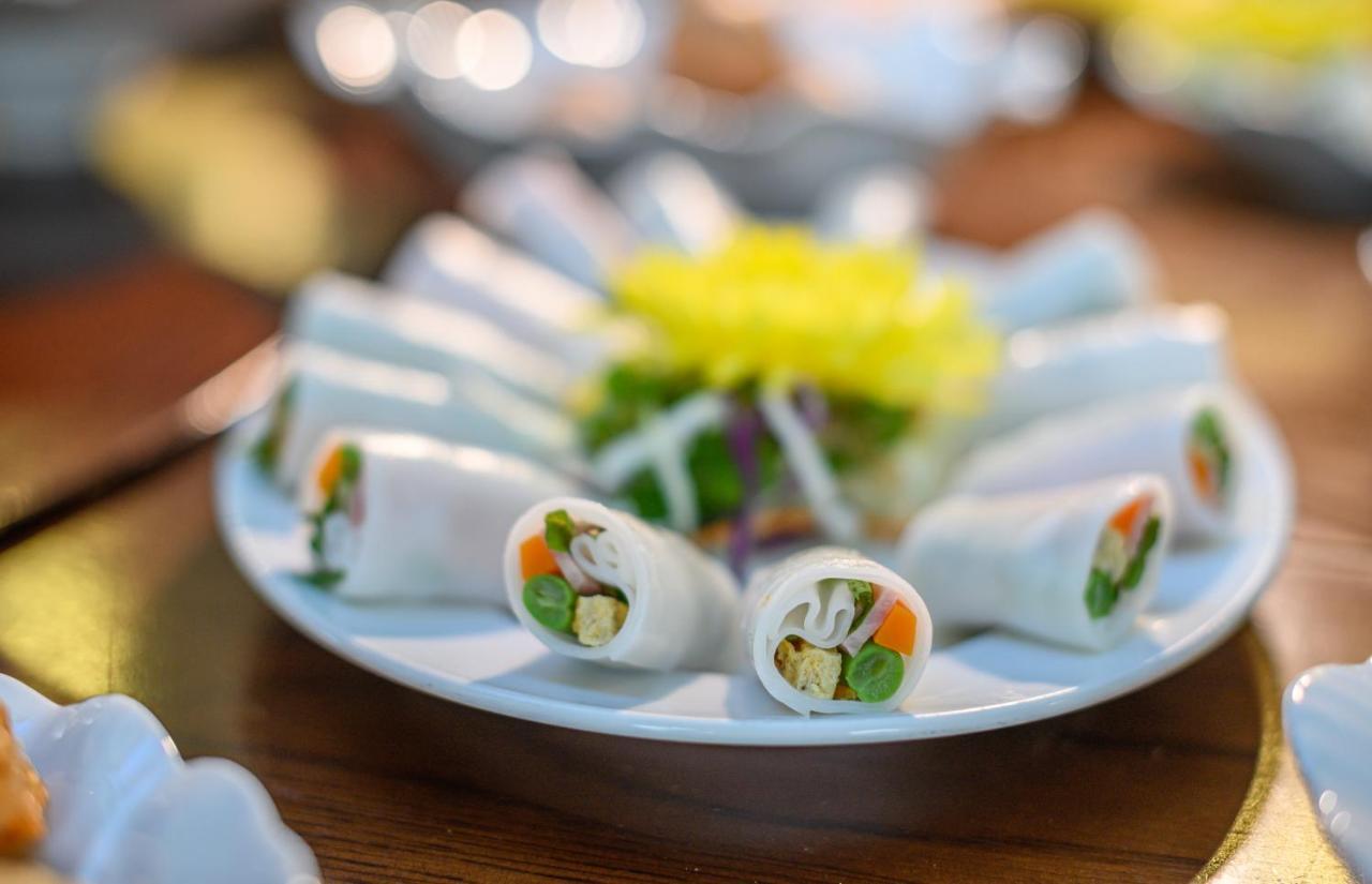 Hoang Linh Dan Hotel Đà Nẵng Extérieur photo